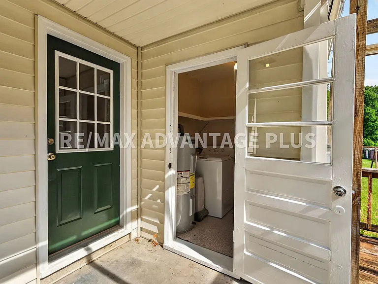 1552 Cumberland Rd — Photo 23