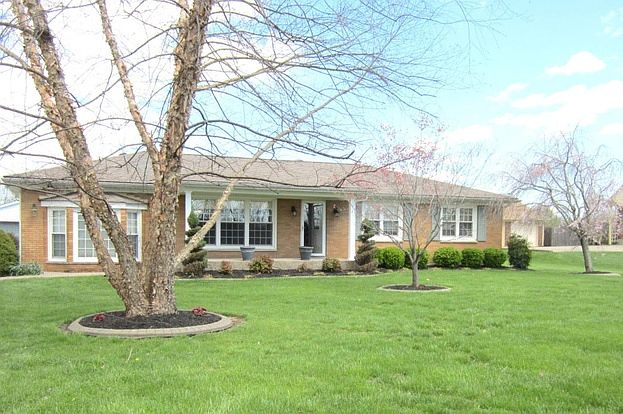 1st image of 430 Centerview Dr