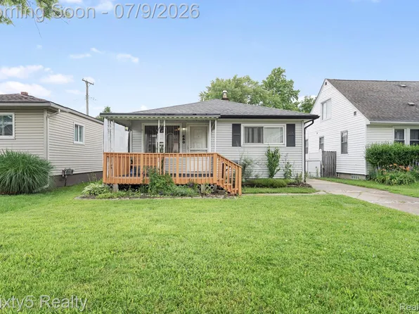 460 Manatee Ave, Hazel Park, MI 48030