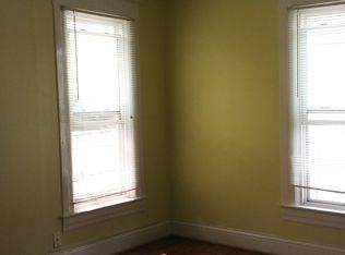 932 W Washington St, Springfield, IL 62702