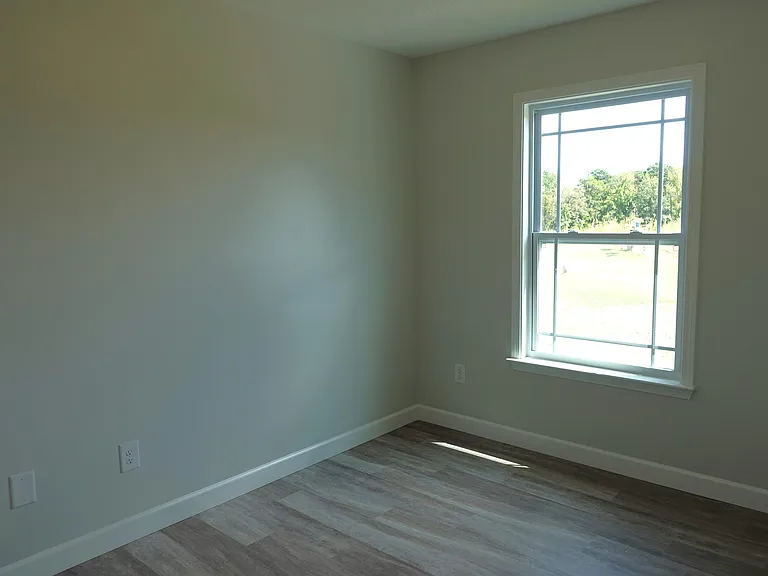 1365 Romany Ct — Photo 36