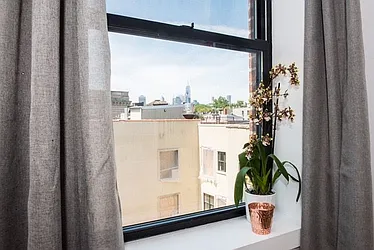 Rented by Picture Realty Inc.