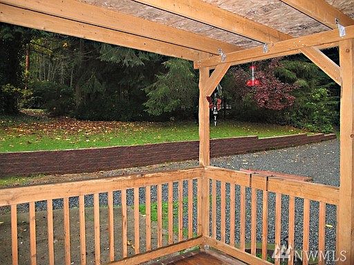 3rd image of 1322 Wallace Ct