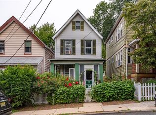 31 Crescent Ave, Staten Island, NY 10301