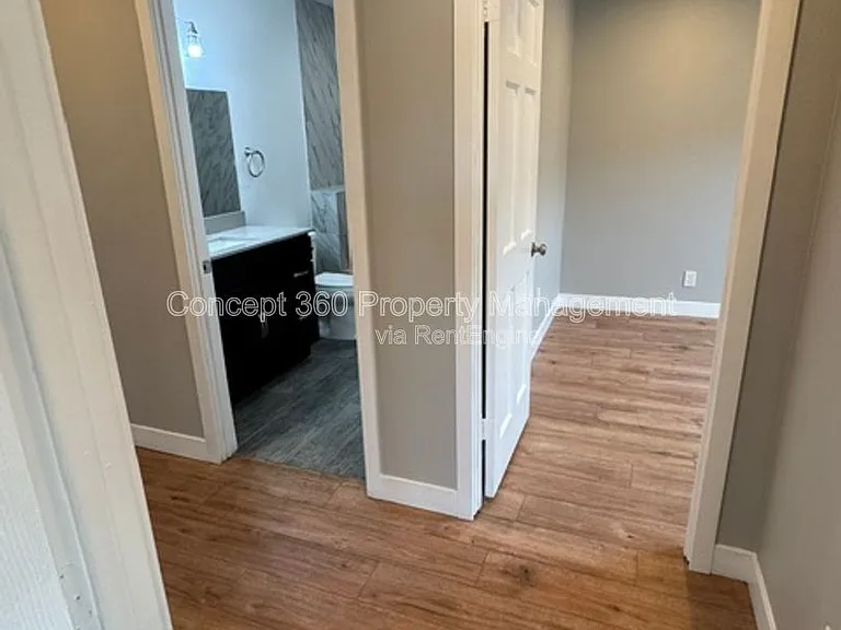 144 Primrose Ave #1 — Photo 23