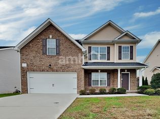 1812 Mahogany Wood Trl, Knoxville, TN 37920