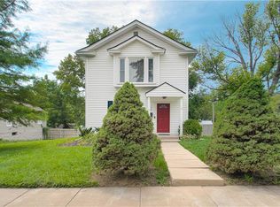 154 Clark Ave, Bonner Springs, KS 66012