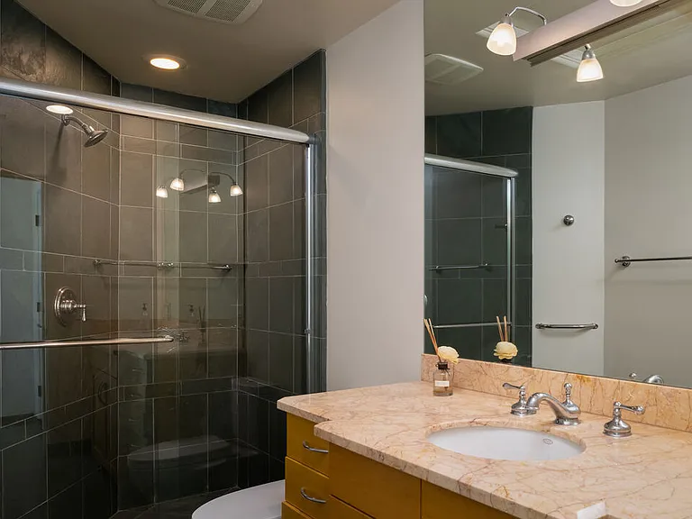 3235 Rambla Pacifico — Photo 18