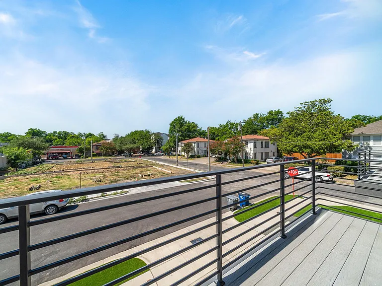 6059 La Vista Dr — Photo 12