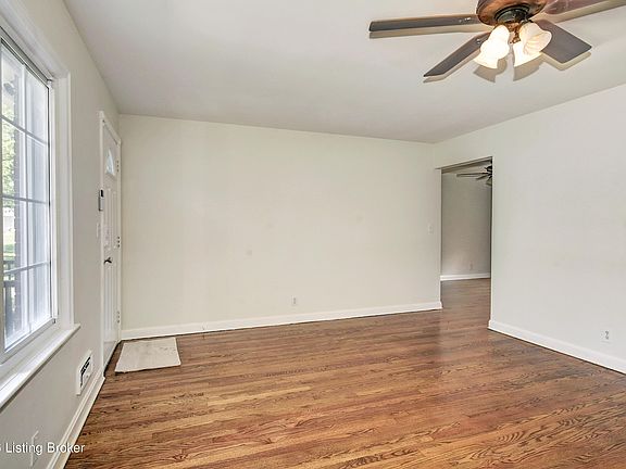 4th image of 9903 Stonestreet Rd