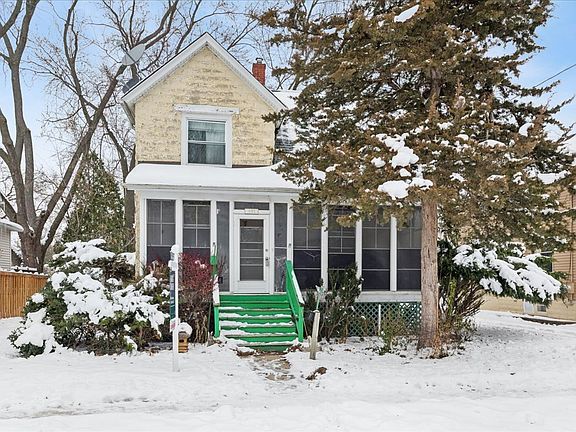 2nd image of 431 E Liberty Dr