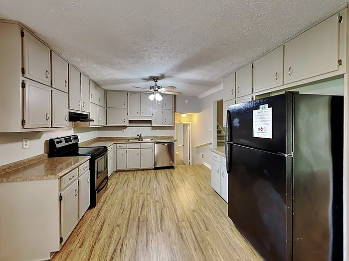 1734 Jajef Ave — Photo 7