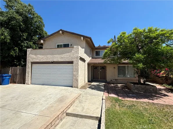 13532 Polk St, Sylmar, CA 91342