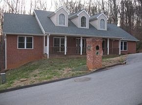 1st image of 2212 Nantucket Dr