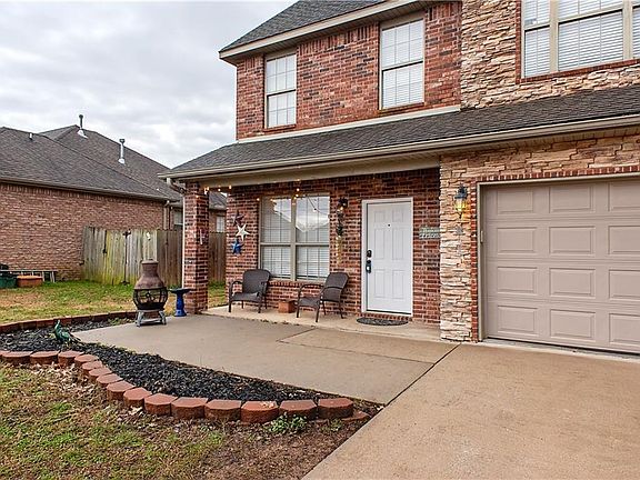 2nd image of 4227 E Broomsage Dr