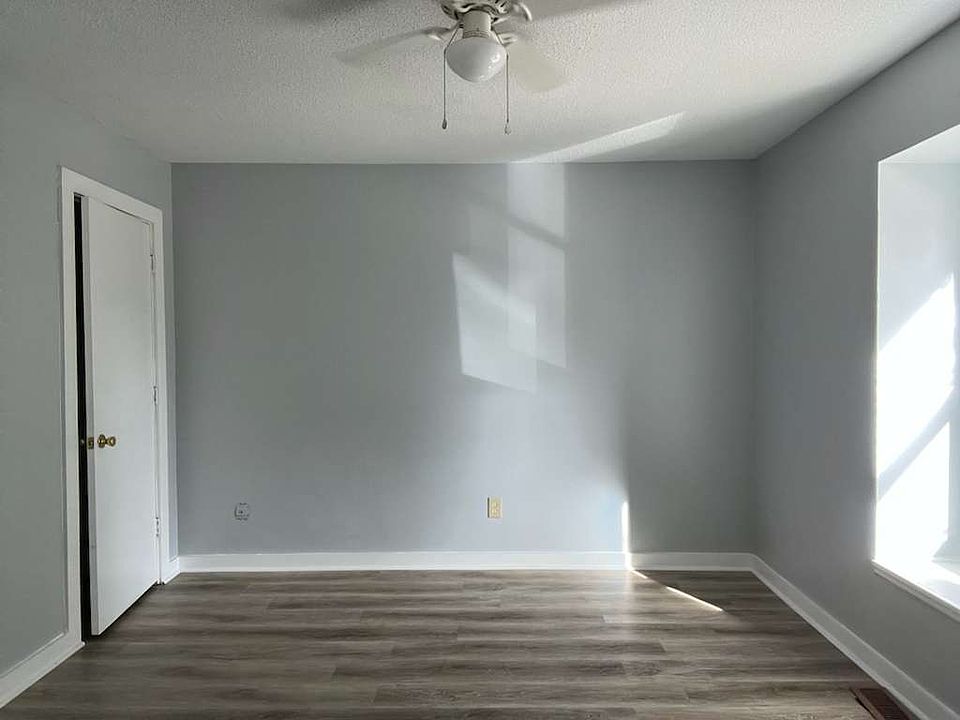 1st image of 1661 Forest Dr APT 6