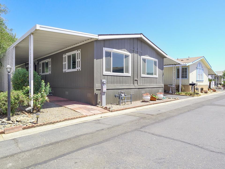 1st image of 860 E Grangeville Blvd Spc 44