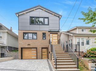 416 Kingsland Ave, Lyndhurst, NJ 07071