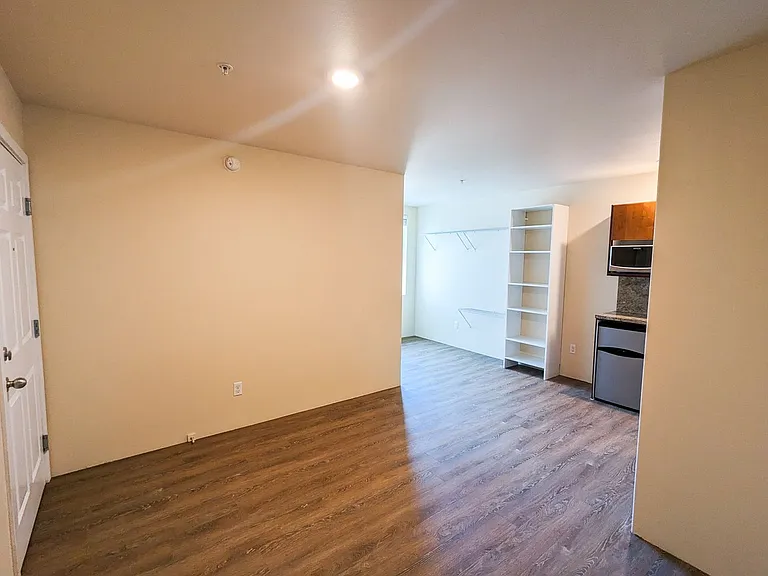 Vision 5 Apartments — Photo 36