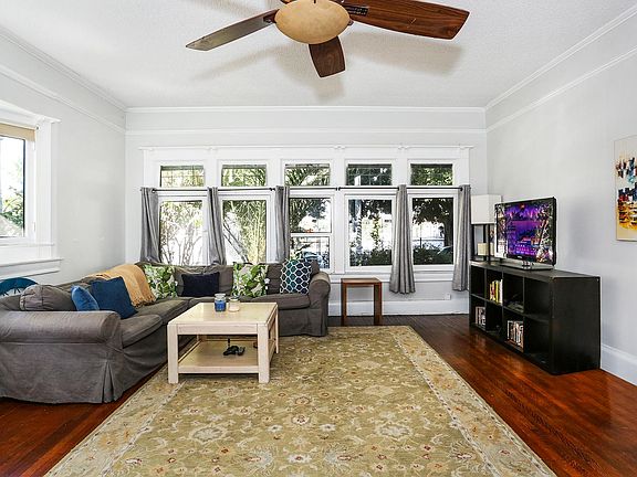 2nd image of 230 N Bonnie Brae St #1