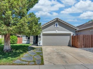 5825 Ridgepoint Dr, Antelope, CA 95843