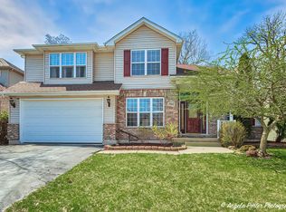 25167 W Warren Ave, Lake Villa, IL