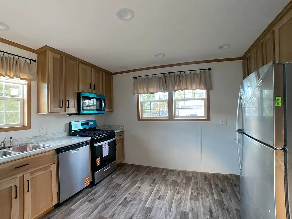 29 McCoy Rd #10