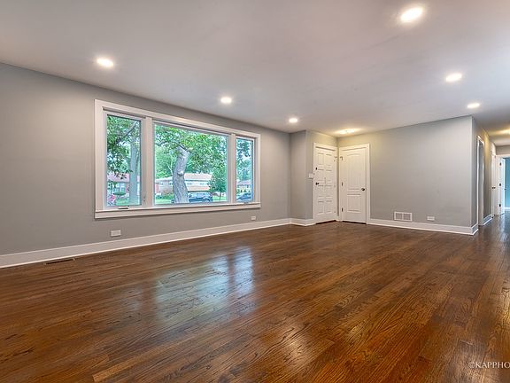 4th image of 8621 Monticello Ave