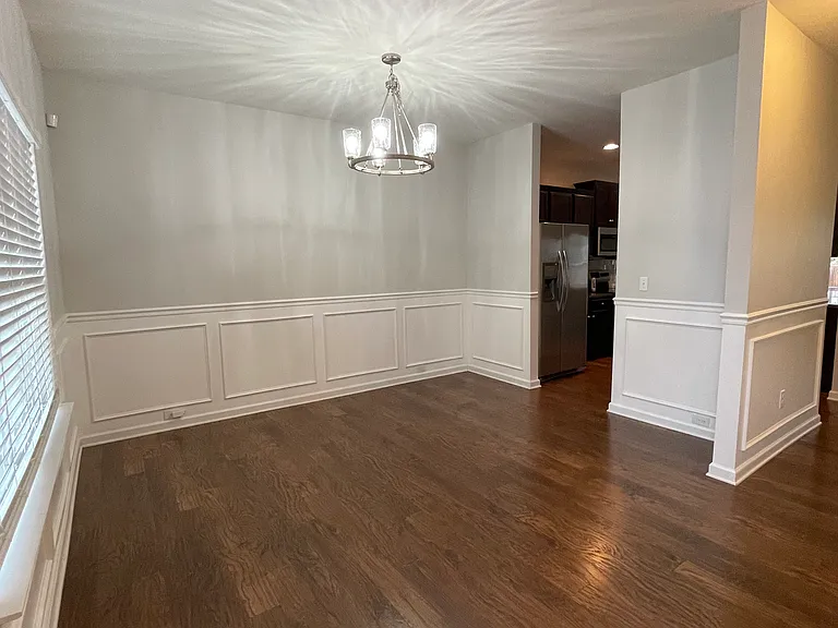 918 Rockleigh Dr — Photo 9