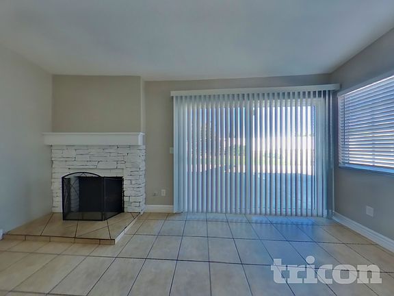3rd image of 14353 Victor Dr