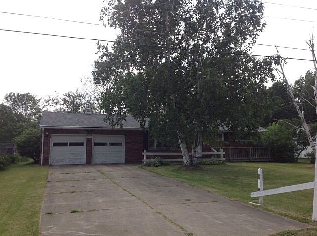 1st image of 1097 Crestwood Dr