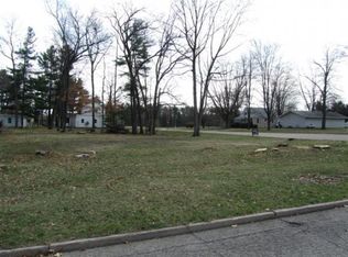 1048 S Andrews St, Shawano, WI 54166