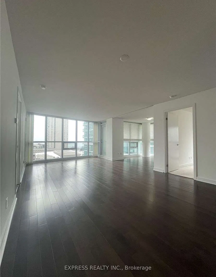 18 Harbour St — Photo 3