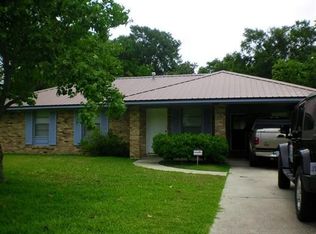 2602 Forrest St, Pascagoula, MS 39581