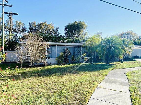 2nd image of 4080 Mission Bell Dr
