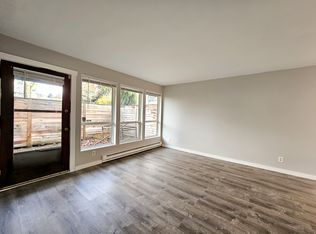 8701 16th Ave NW, Seattle, WA 98117