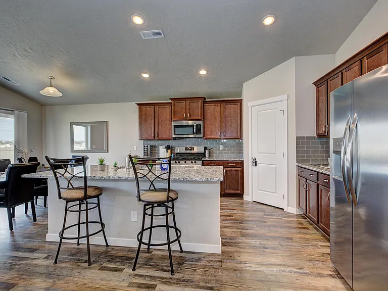 7646 E Declaration Dr — Photo 25