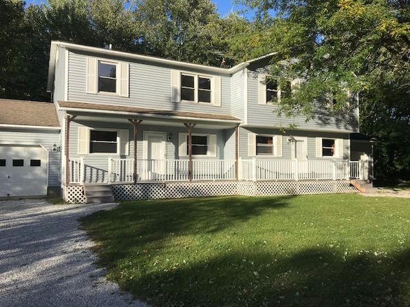 140 Charles Cir