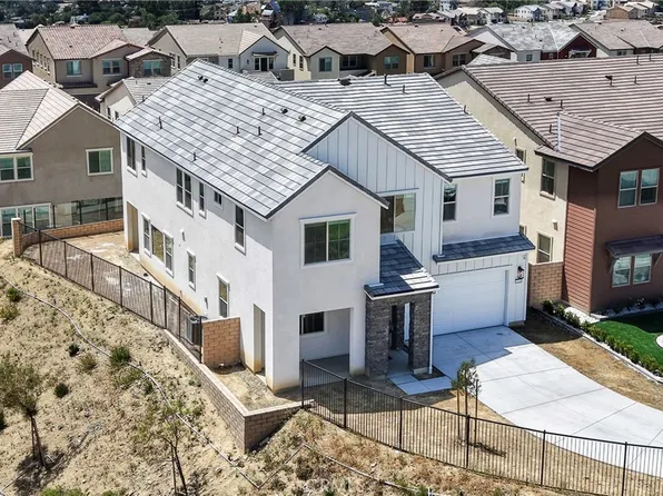 21204 Currant Ct, Chatsworth, CA 91311