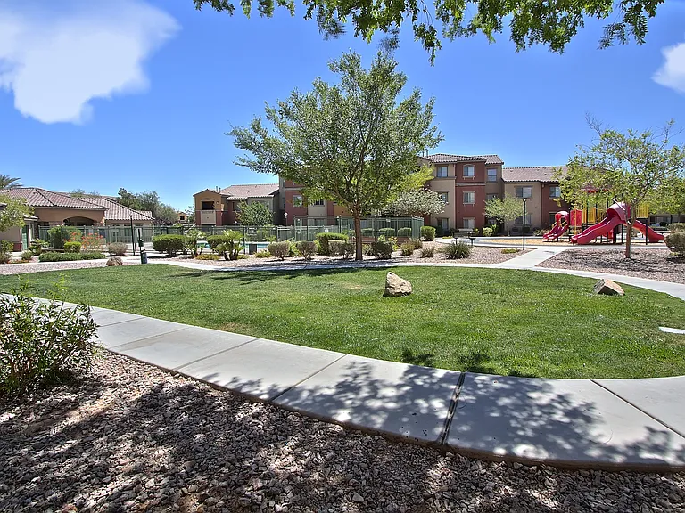 Arbor Pointe — Photo 8