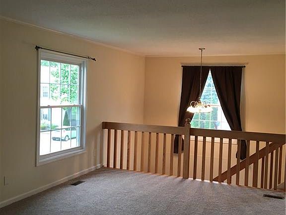 5th image of 1344 Hibbard Dr APT D