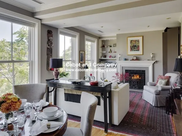 6 Edgerly Pl APT 504, Boston, MA 02116