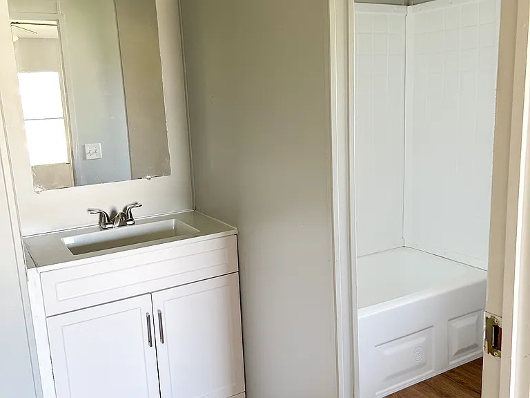 128 Kayla Dr — Photo 13