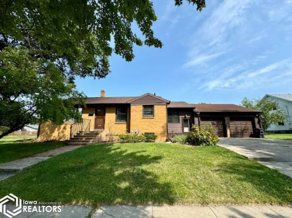 902 S Leebrick St, Burlington, IA 52601