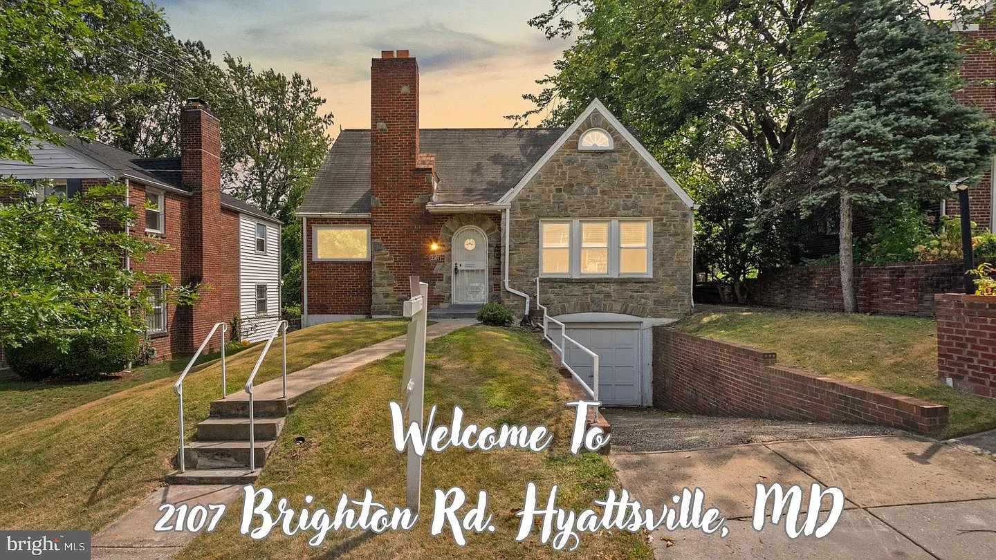 2107 Brighton Rd photo 1