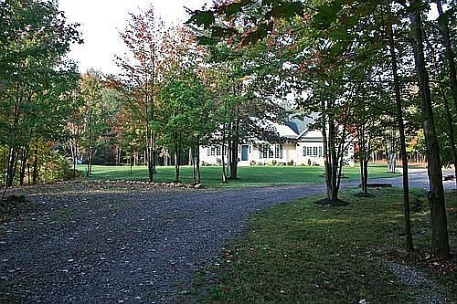 1st image of 6142 Hillcroft Dr