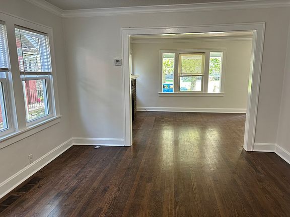 5th image of 5211 Garfield Ave