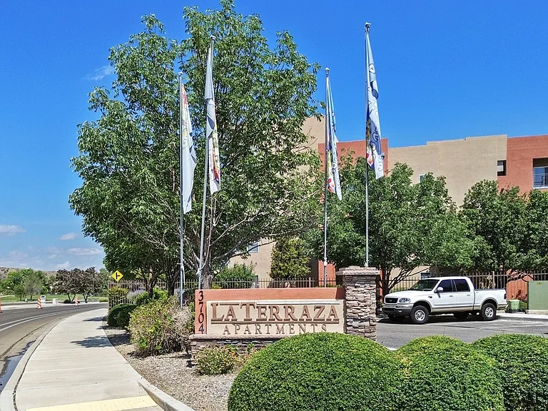 La Terraza Senior Apartments — Photo 24
