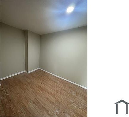 4th image of 5151 Germantown Ave APT 2F