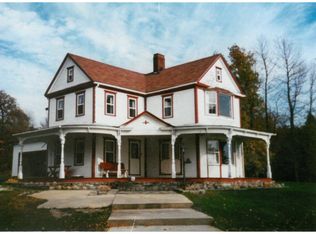 24 Layman Ln, Plattsburgh, NY 12901